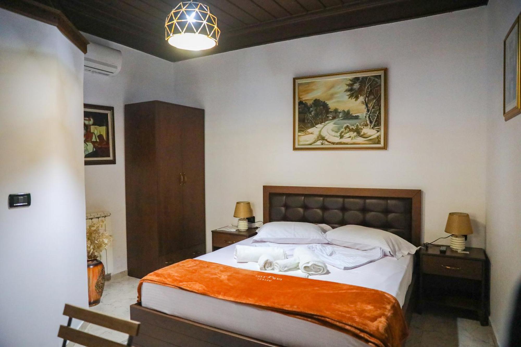 Villa Palma Center بيرات الغرفة الصورة